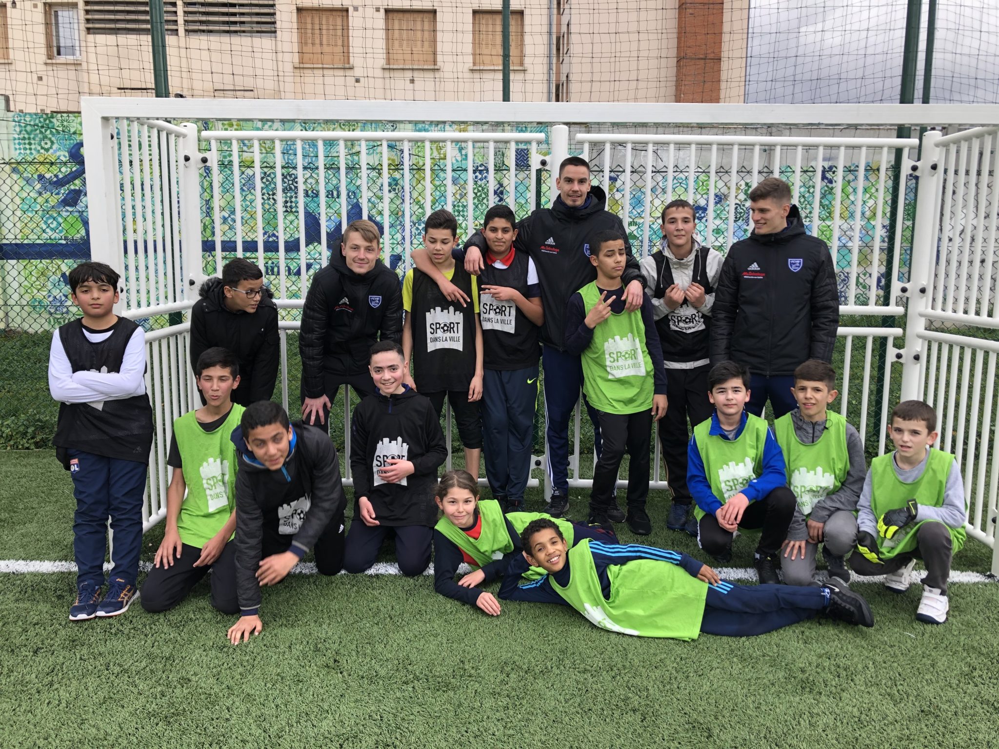 Nos joueurs en visite à Sport dans la Ville Footballcvb